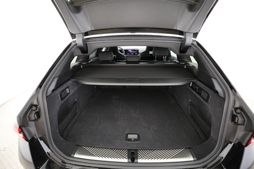 BMW i5 M60 xDrive Touring, Elettrica, Auto dimostrativa, Automatico - 7