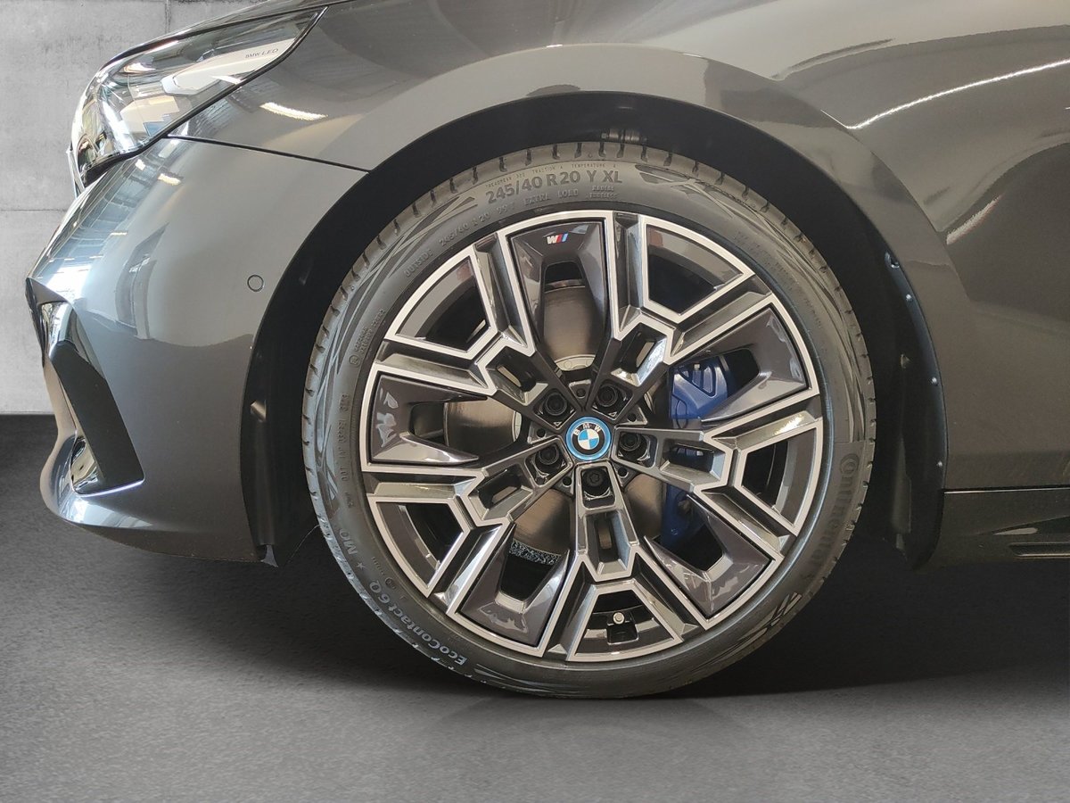BMW i5 M60, Elektro, Neuwagen, Automatik - 3