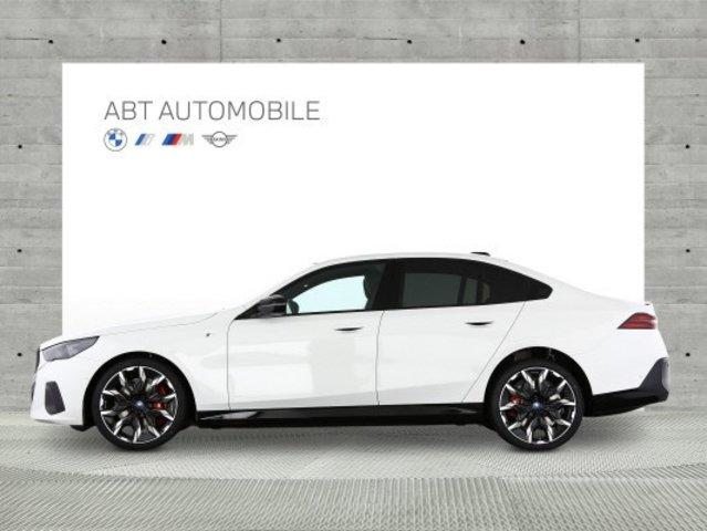 BMW i5 M60 xDrive, Electric, New car, Automatic - 2
