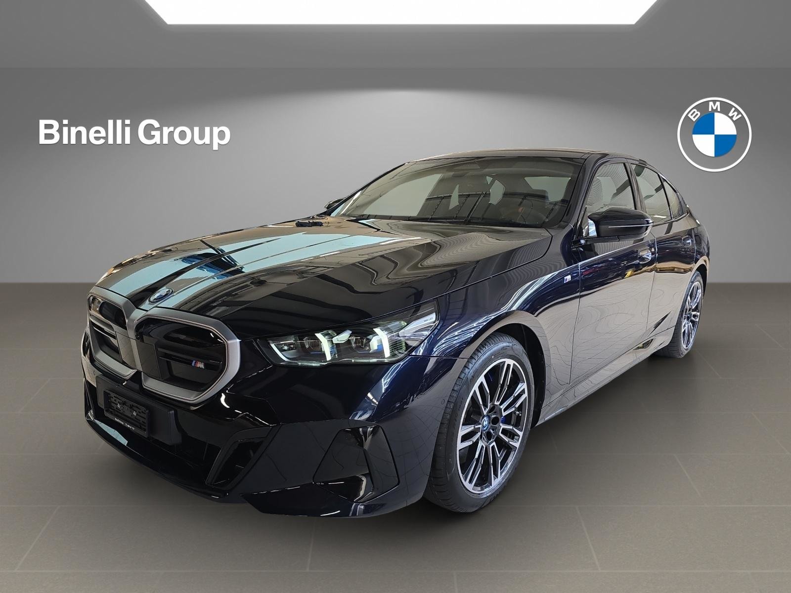 BMW i5 M60