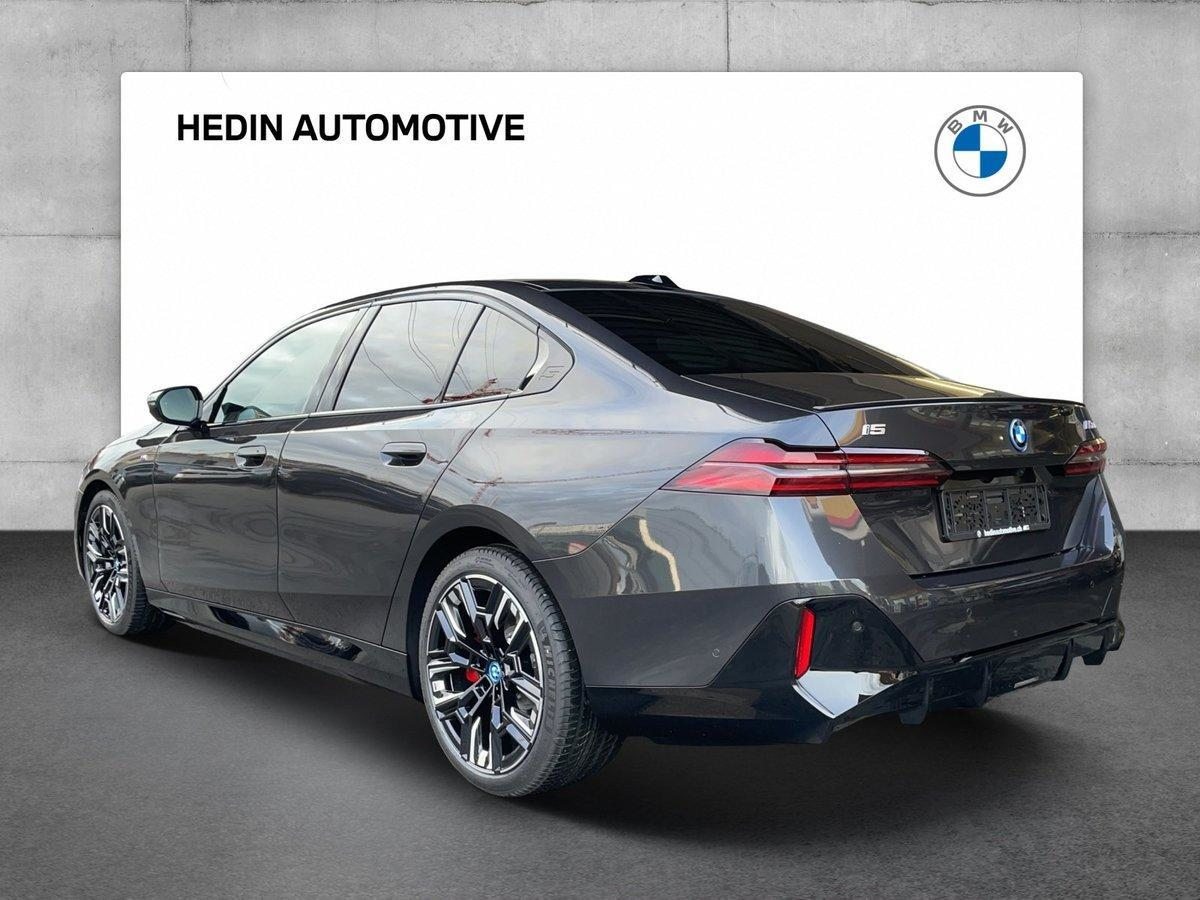 BMW i5 M60 xDrive, Électrique, Voiture nouvelle, Automatique - 4