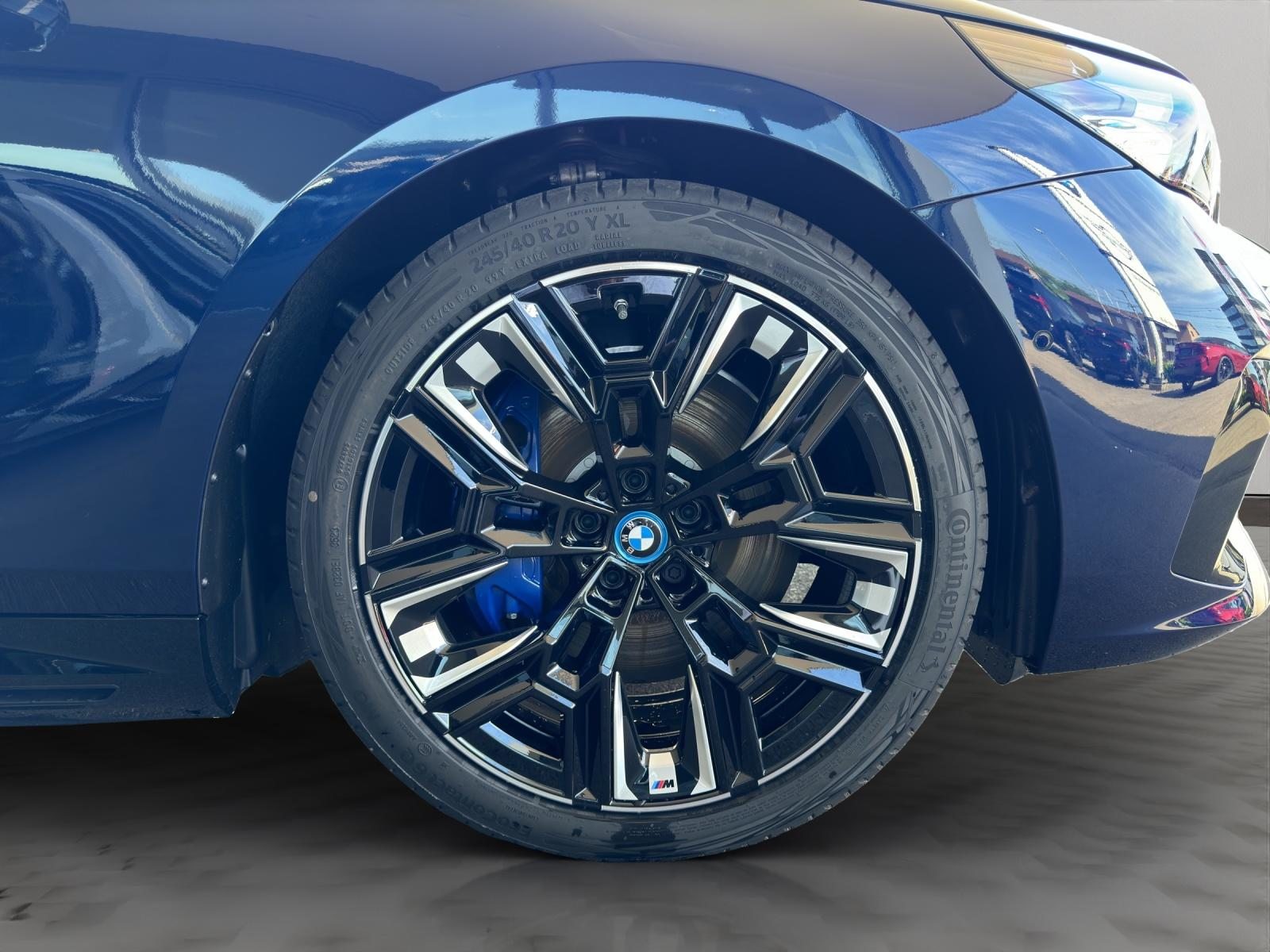 BMW i5 M60 xDrive, Électrique, Voiture nouvelle, Automatique - 6