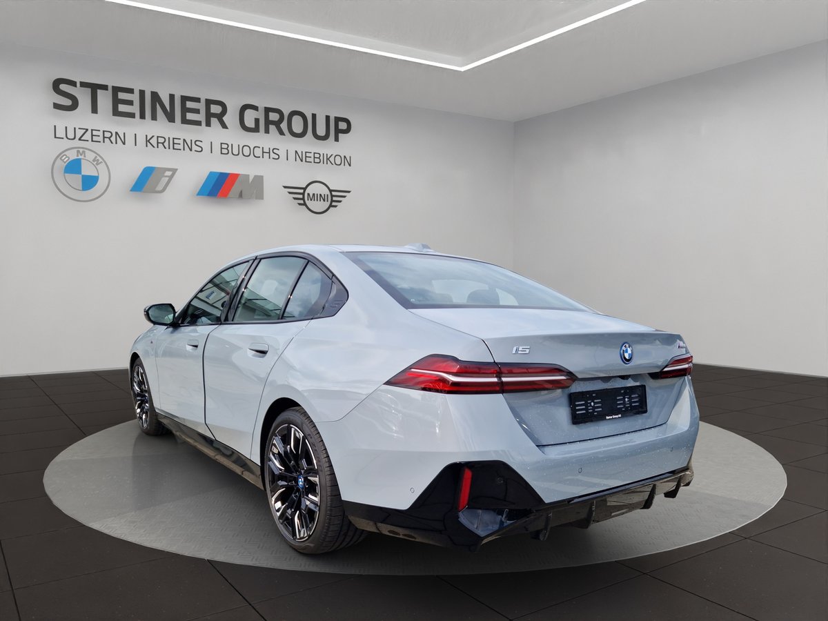 BMW i5 M60, Électrique, Occasion / Utilisé, Automatique - 3