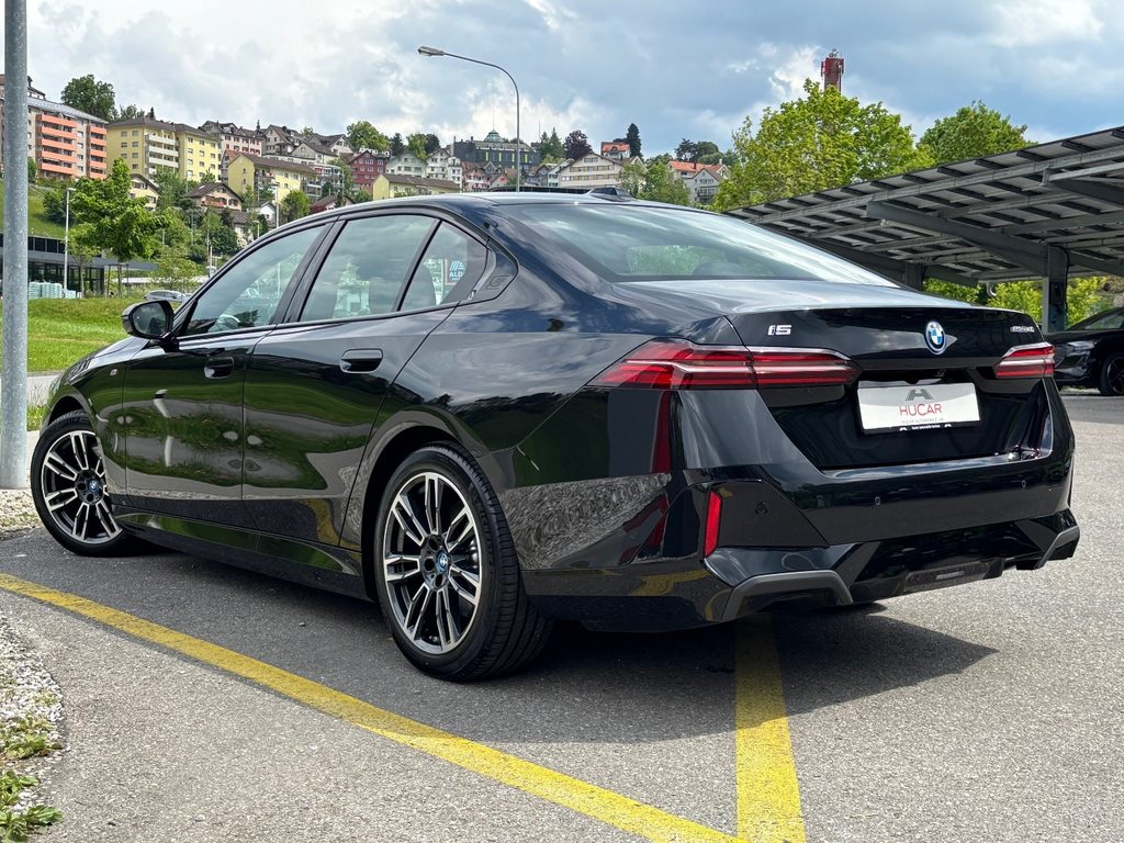 BMW i5 eDrive 40 M Sport, Elettrica, Occasioni / Usate, Automatico - 2