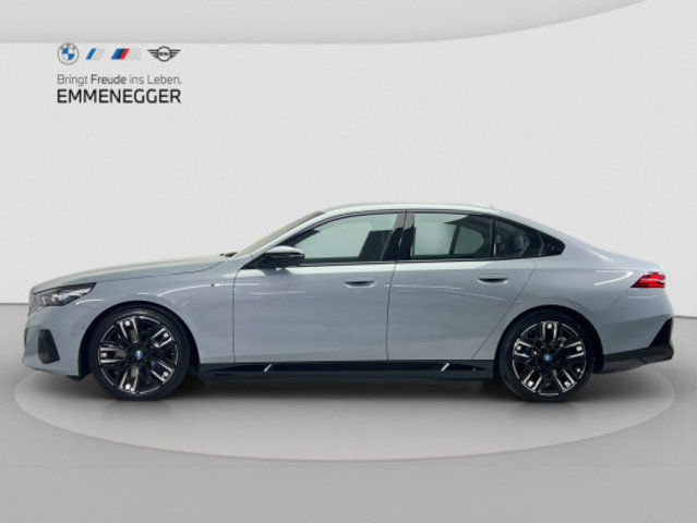 BMW i5 M60, Elektro, Occasion / Gebraucht, Automatik - 2
