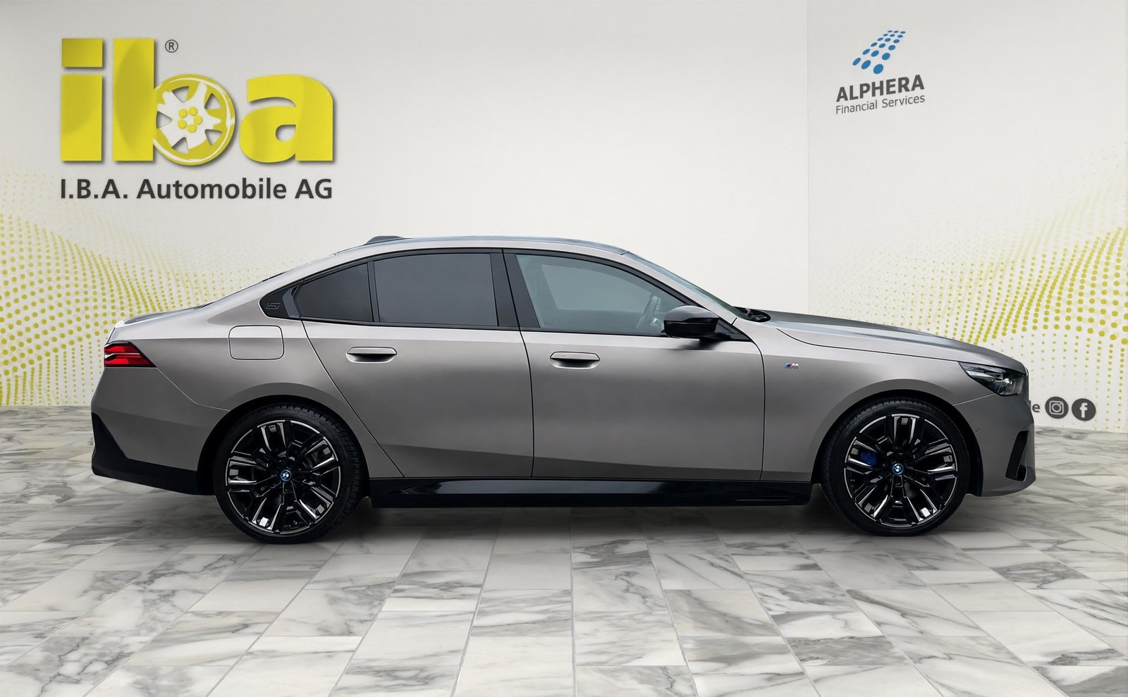 BMW i5 M60 (CH) LP: Fr. 150'670 AHK / Innovationspake, Electric, Second hand / Used, Automatic - 6