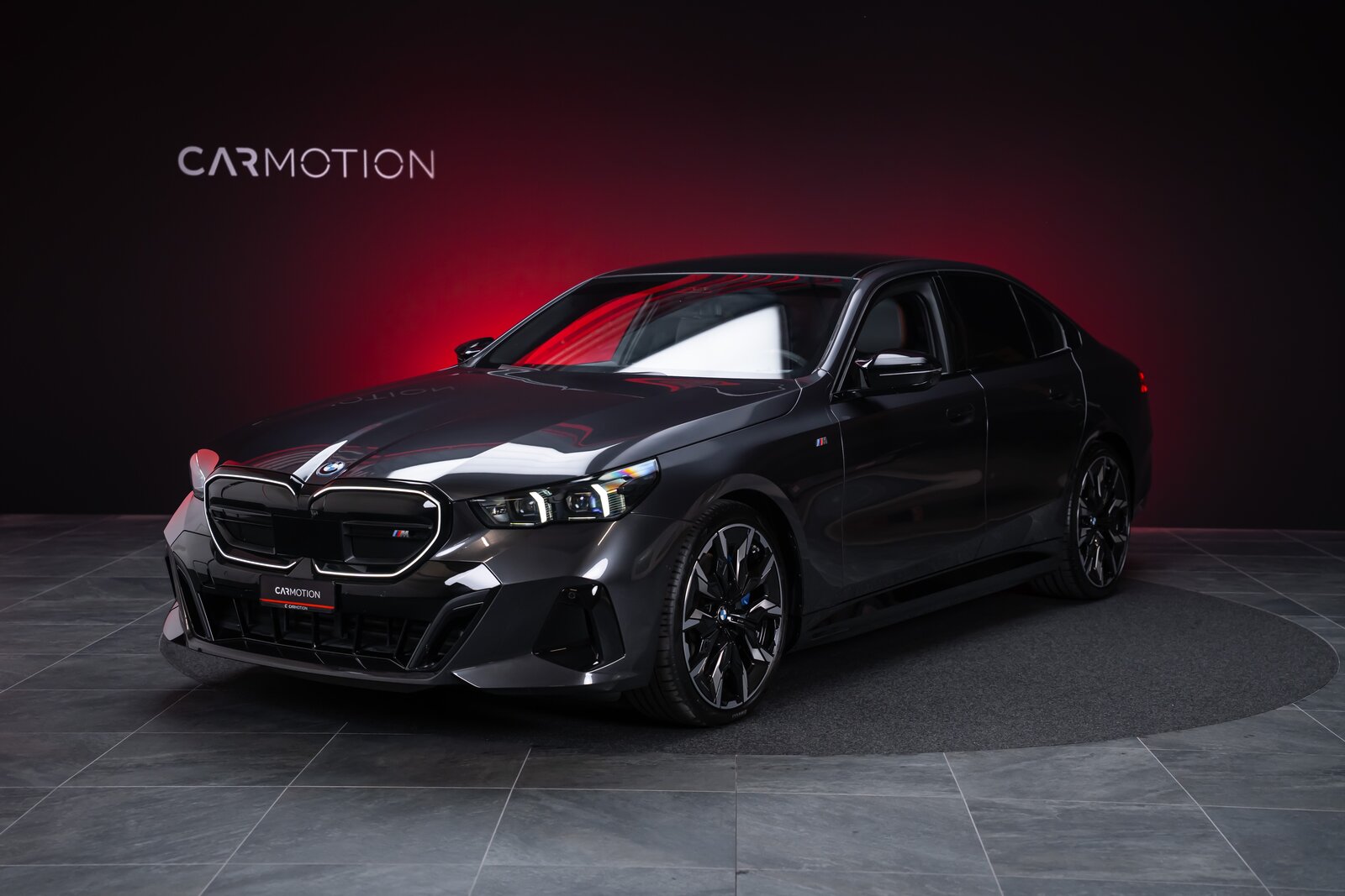 BMW i5 M60 M Sport Pro / CH-Fahrzeug /Iconic Glow / Panorama-G, Électrique, Occasion / Utilisé, Automatique