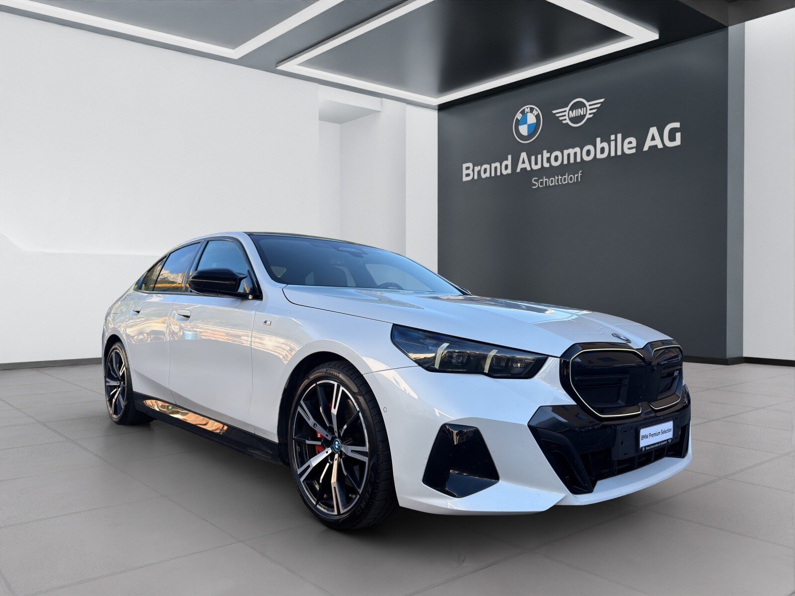 BMW i5 M60, Electric, Second hand / Used, Automatic - 7