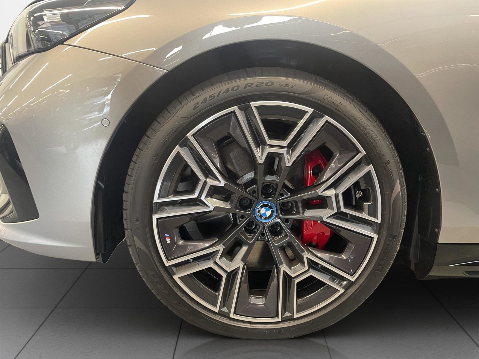 BMW i5 M60 xDrive, Electric, Ex-demonstrator, Automatic - 5