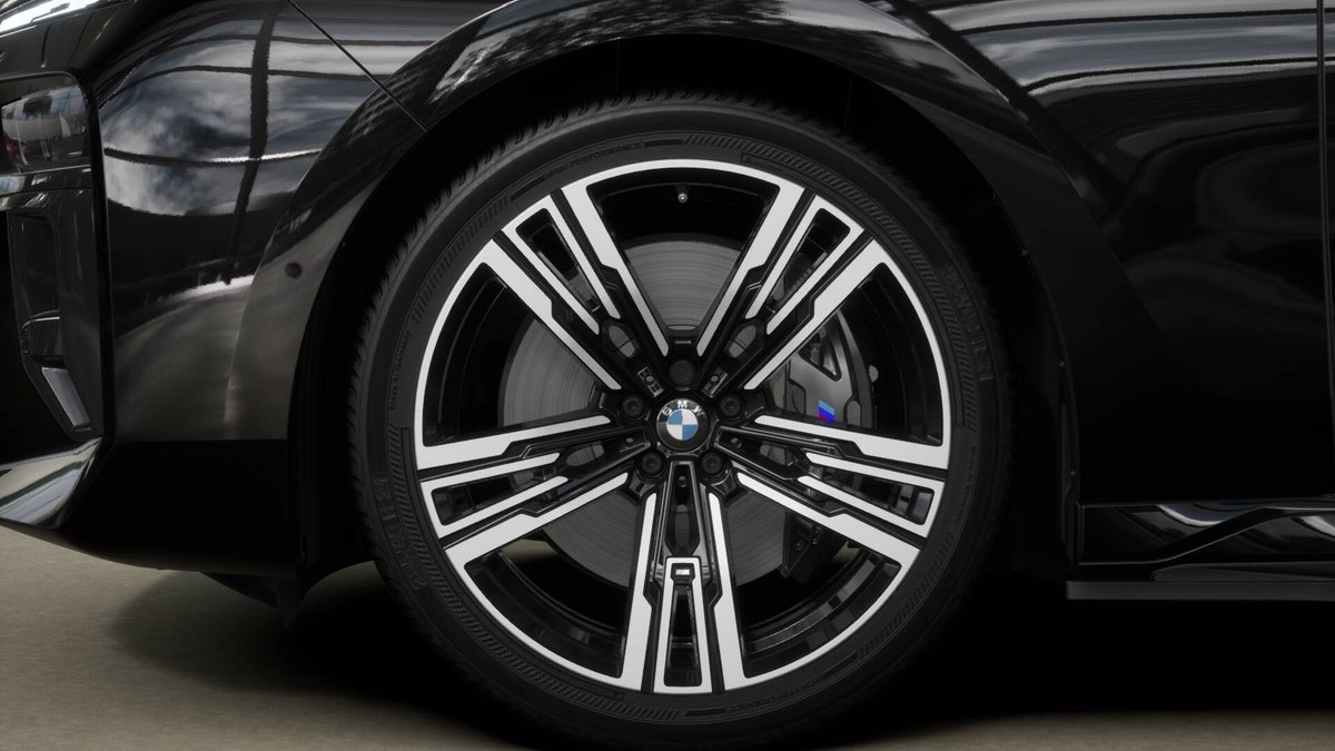 BMW i7 M70, Électrique, Voiture nouvelle, Automatique - 7