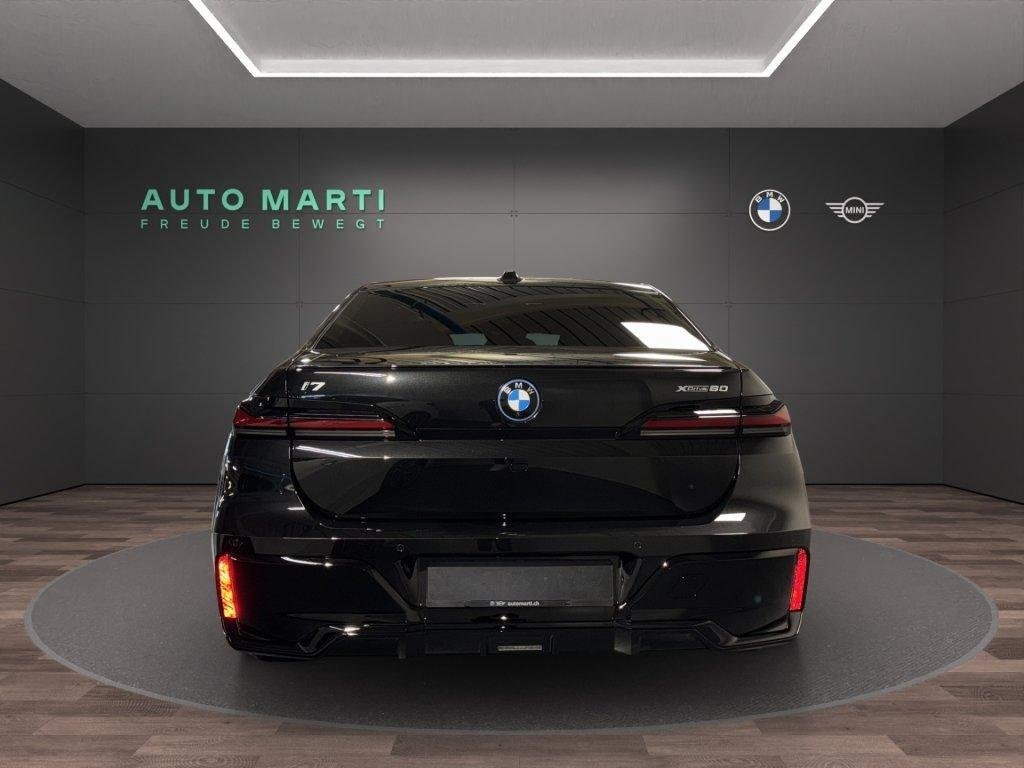 BMW i7 60, Électrique, Occasion / Utilisé, Automatique - 3