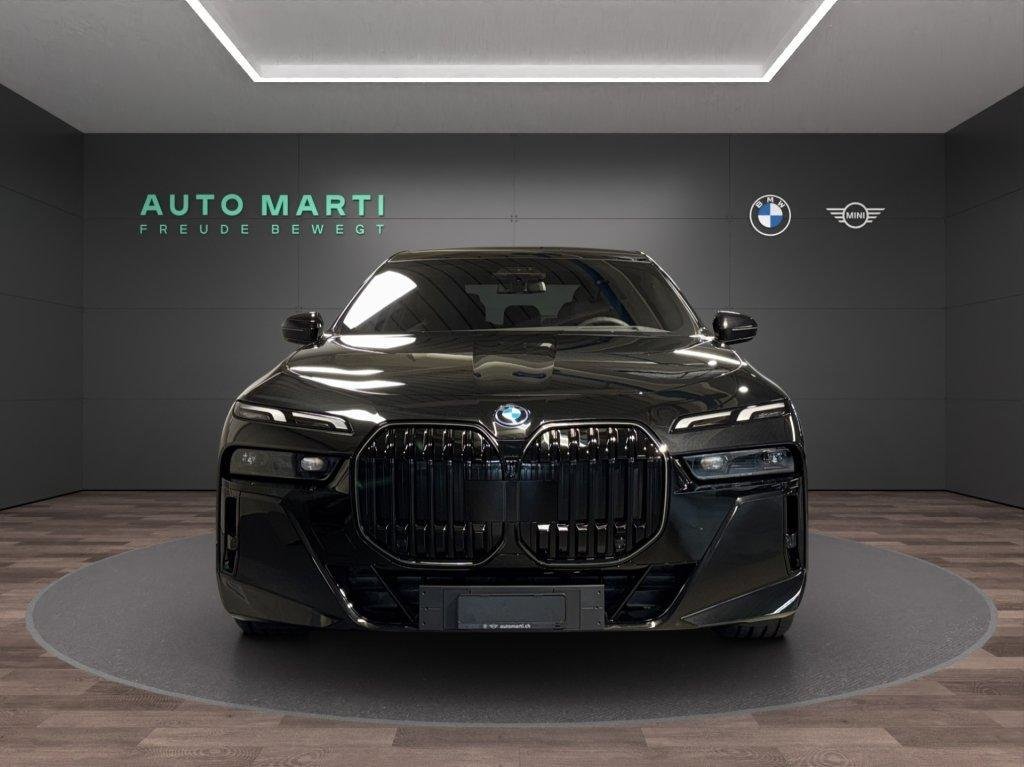 BMW i7 60, Électrique, Occasion / Utilisé, Automatique - 5