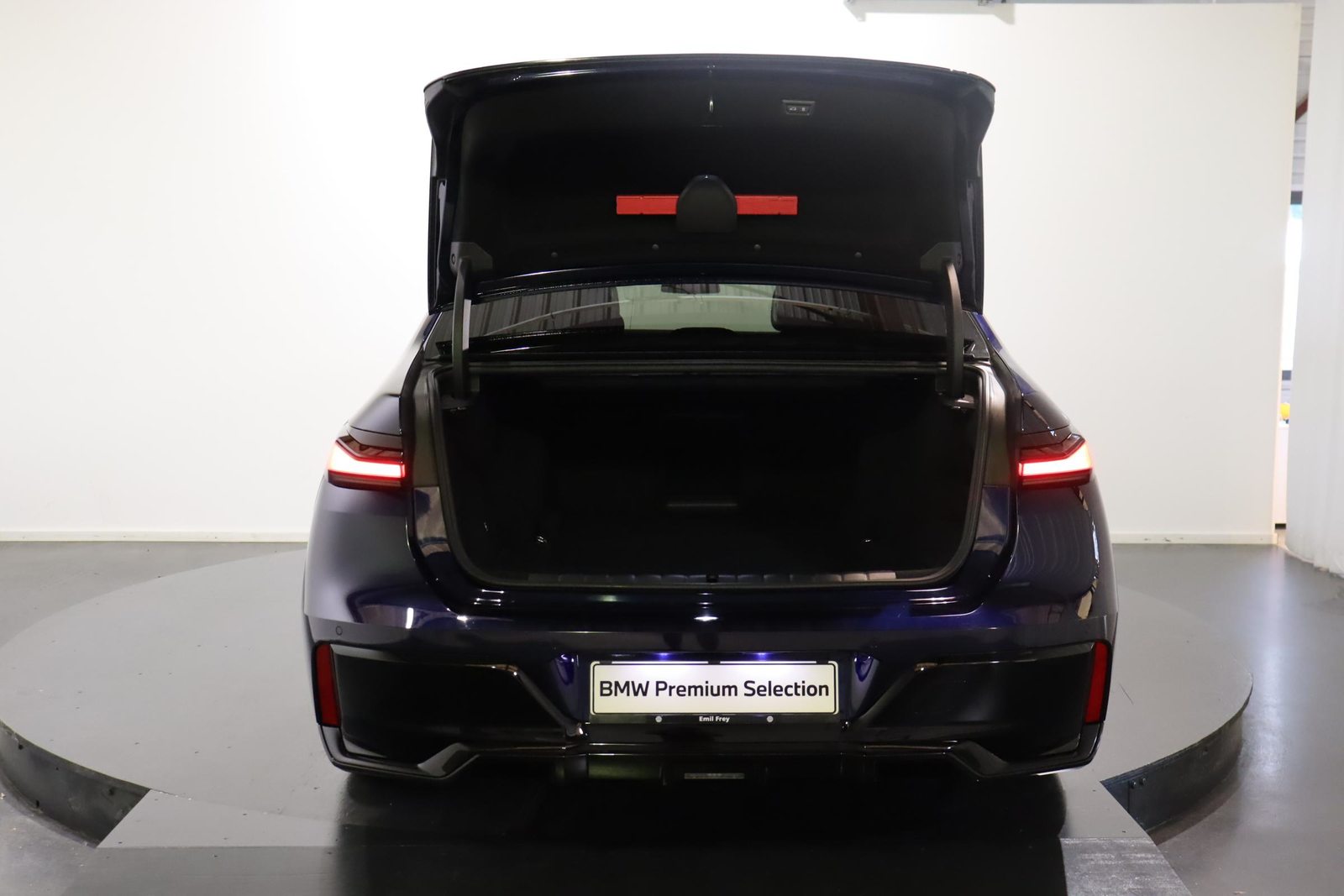BMW i7 xDrive60, Elettrica, Occasioni / Usate, Automatico - 5