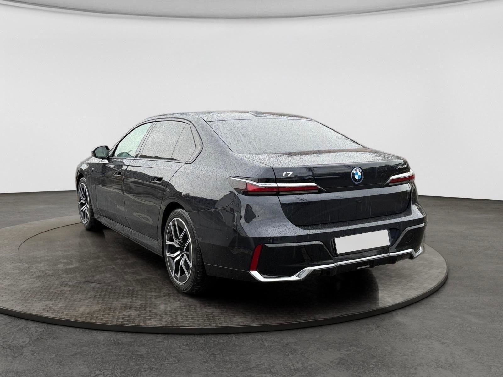 BMW i7 60, Électrique, Occasion / Utilisé, Automatique - 3