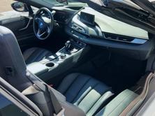 BMW i8 Roadster, Plug-in-Hybrid Benzin/Elektro, Occasion / Gebraucht, Automat - 6
