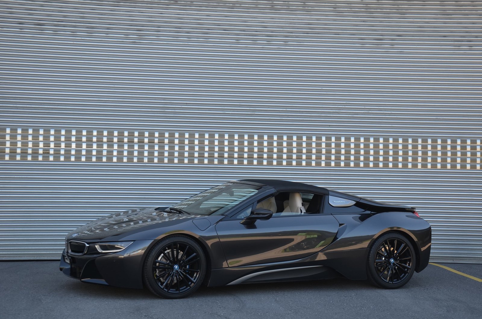 BMW i8 Roadster, Plug-in-Hybrid Benzina/Elettrica, Occasioni / Usate, Automatico - 4
