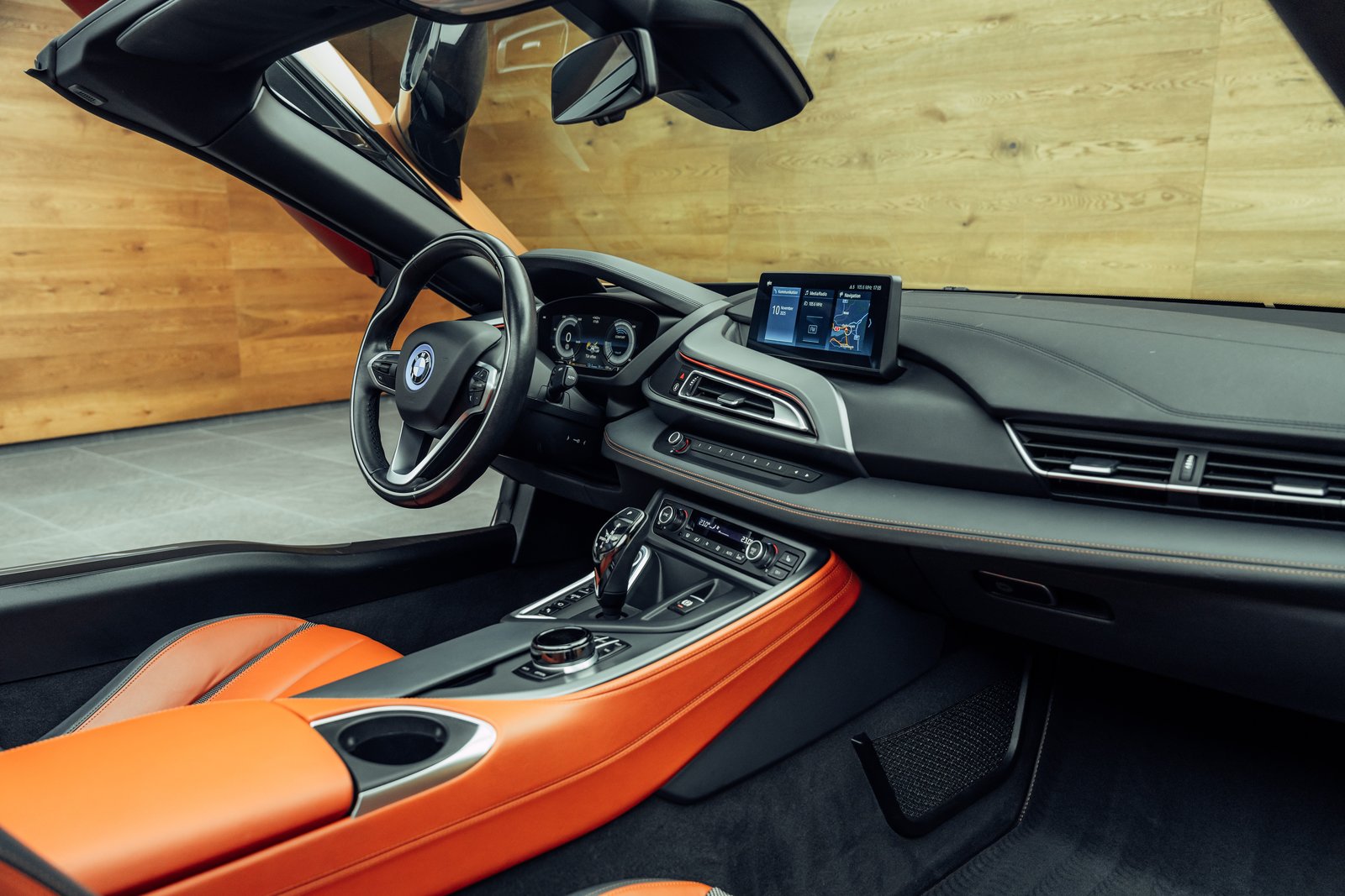 BMW i8 Roadster, Hybride Rechargeable Essence/Électricité, Occasion / Utilisé, Automatique - 6