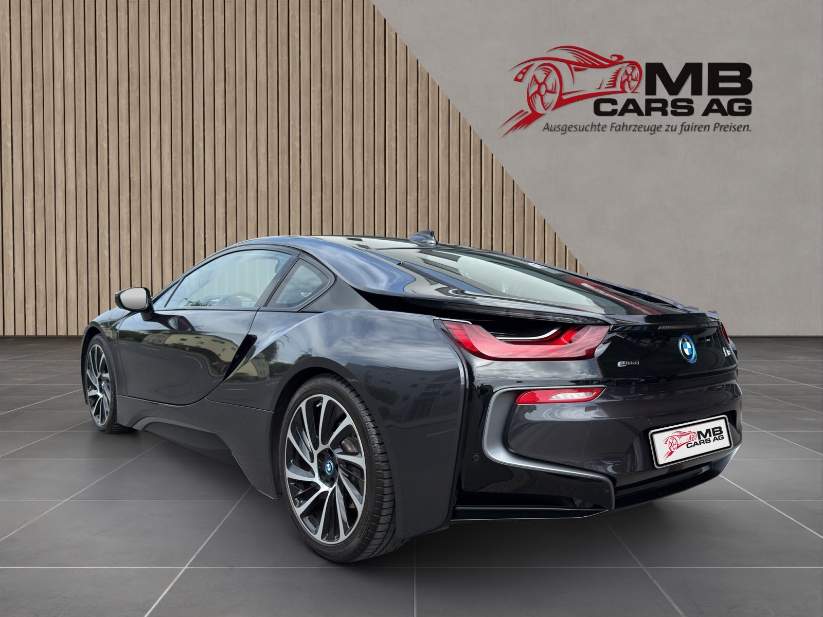 BMW i8 Coupé, Plug-in-Hybrid Petrol/Electric, Second hand / Used, Automatic - 3