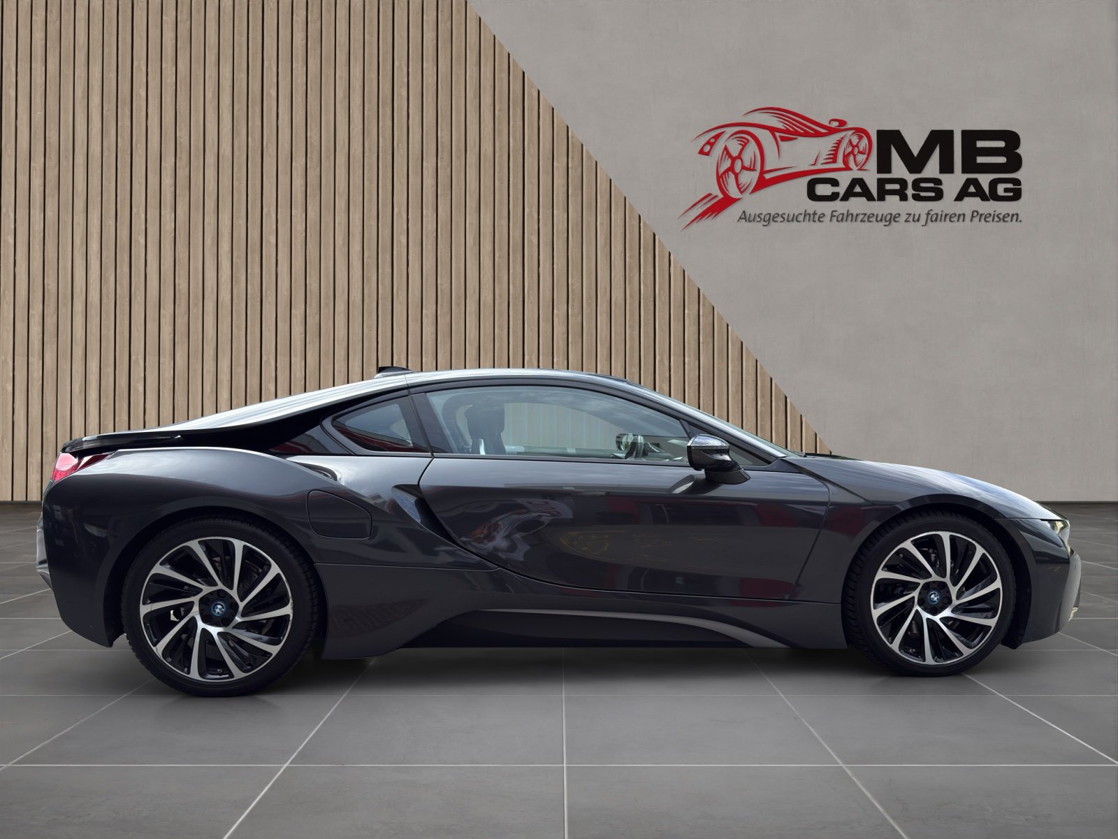 BMW i8 Coupé, Plug-in-Hybrid Petrol/Electric, Second hand / Used, Automatic - 4