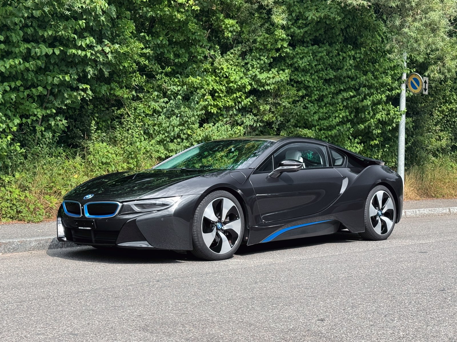 BMW i8 Coupé, Hybride Rechargeable Essence/Électricité, Occasion / Utilisé, Automatique - 2