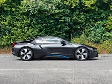 BMW i8 Coupé, Plug-in-Hybrid Benzin/Elektro, Occasion / Gebraucht, Automatik - 6