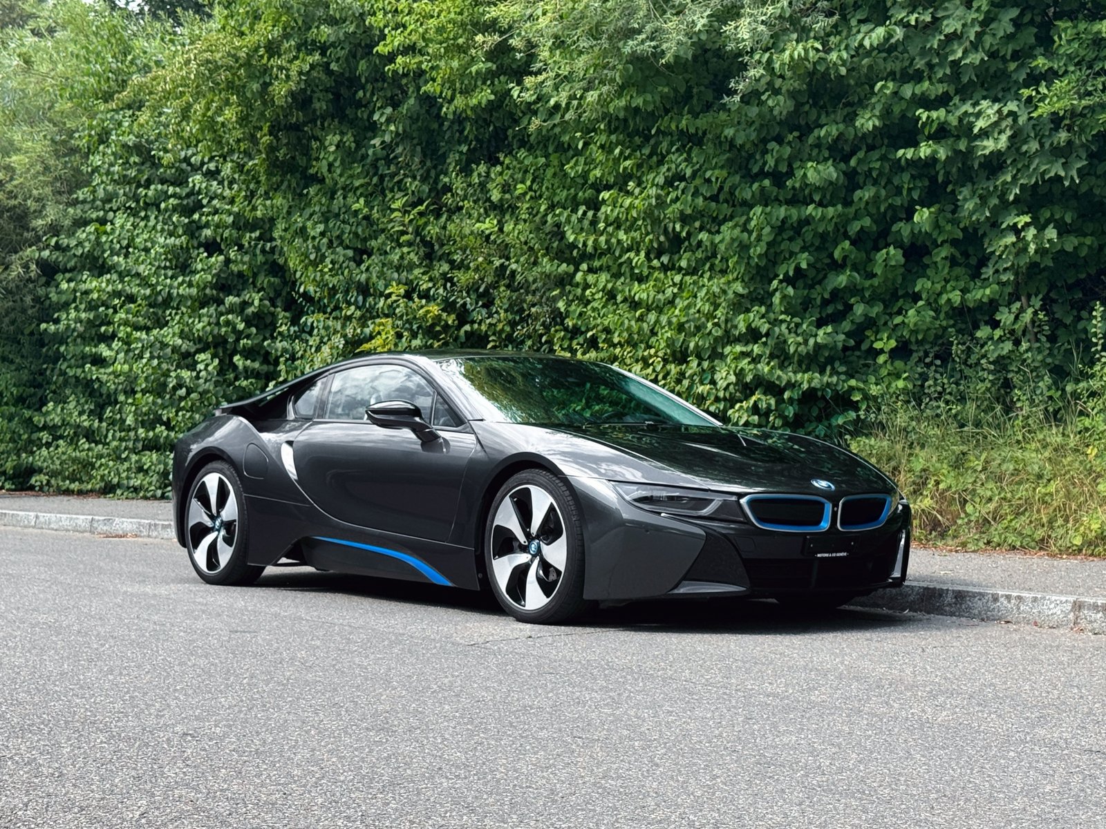 BMW i8 Coupé, Hybride Rechargeable Essence/Électricité, Occasion / Utilisé, Automatique - 7
