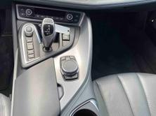 BMW i8 Coupé, Plug-in-Hybrid Benzin/Elektro, Occasion / Gebraucht, Automat - 4