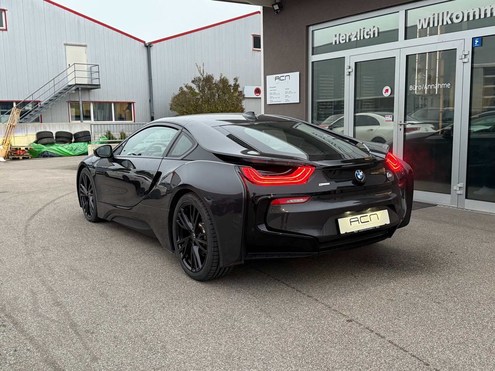 BMW i8 Coupé, Hybride Rechargeable Essence/Électricité, Occasion / Utilisé, Automatique - 6