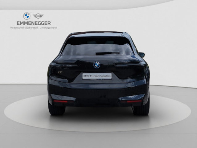 BMW iX 40 Launch Ed., Elektro, Occasion / Gebraucht, Automatik - 7