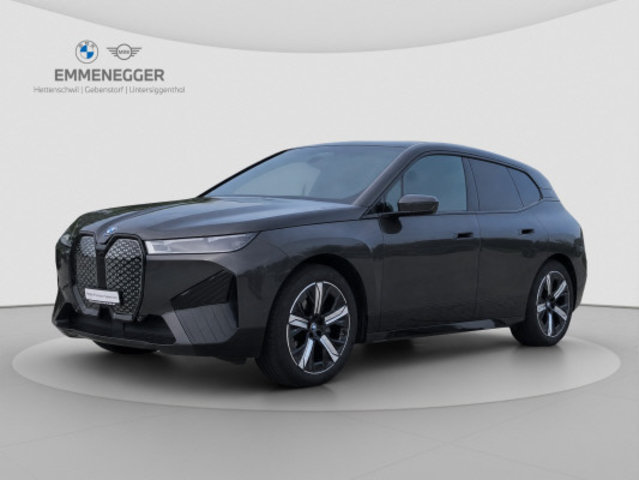 BMW iX 50