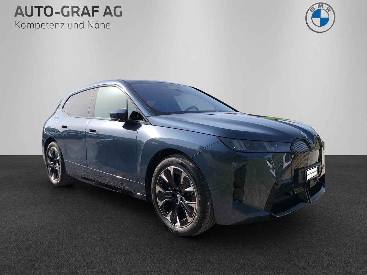 BMW iX 45, Elektro, Neuwagen, Automatik - 7