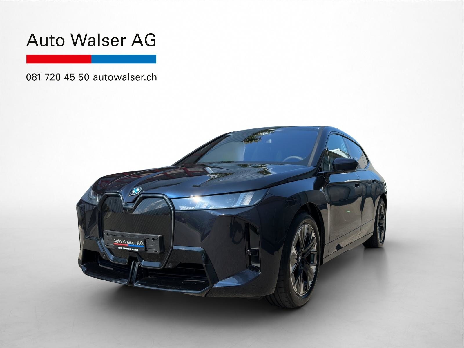 BMW iX xDrive45