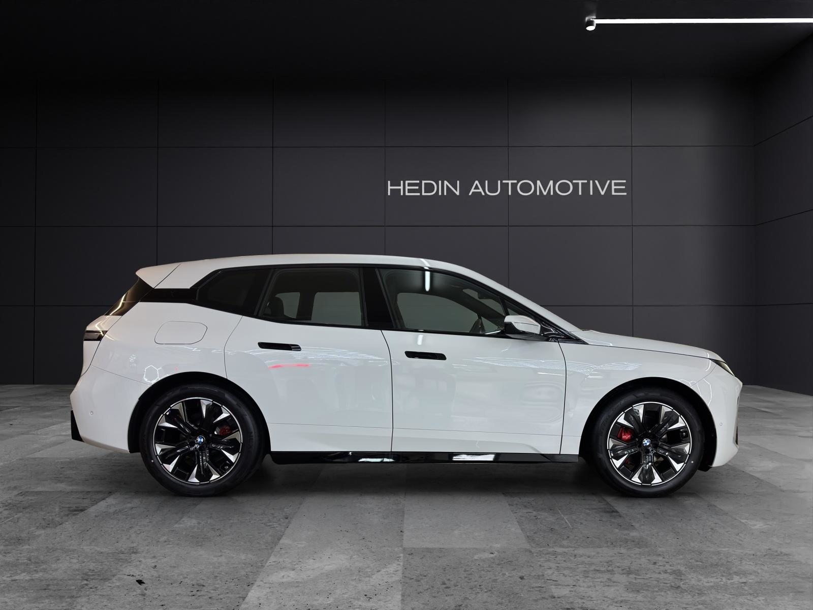 BMW iX xDrive45, Elettrica, Auto nuove, Automatico - 6