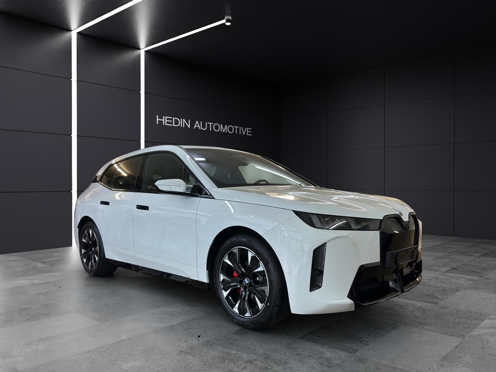 BMW iX xDrive45, Elettrica, Auto nuove, Automatico - 7