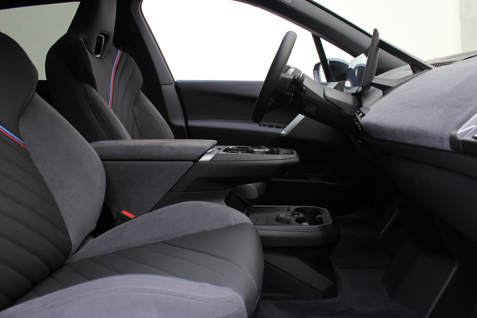 BMW iX M70 *0.9-LEASINGAKTION*, Elettrica, Auto nuove, Automatico - 4