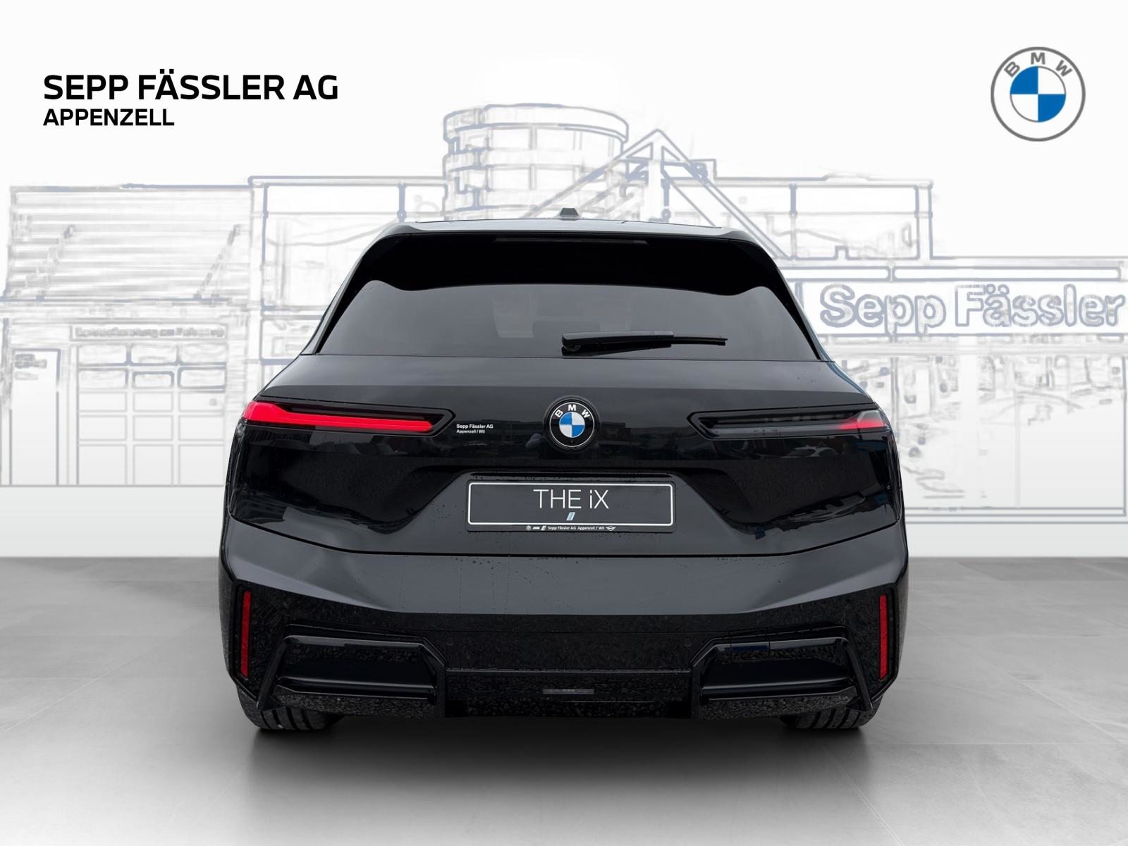 BMW iX xDrive60, Électrique, Voiture nouvelle, Automatique - 4