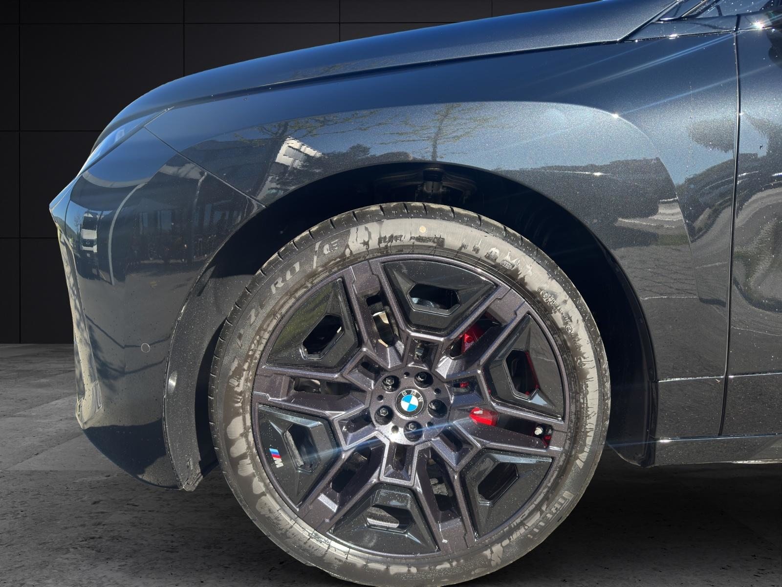 BMW iX xDrive60, Electric, New car, Automatic - 4