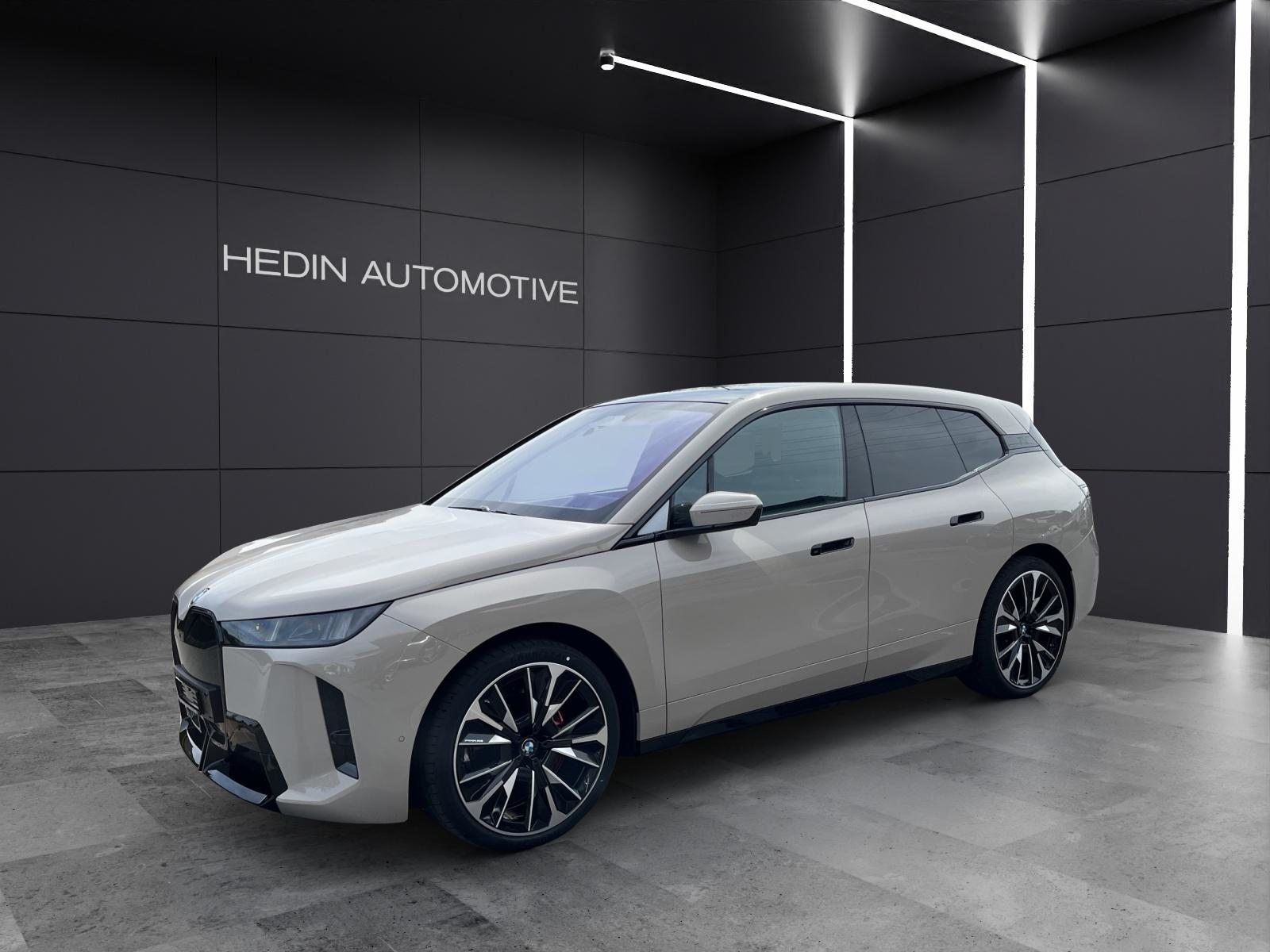 BMW iX xDrive60