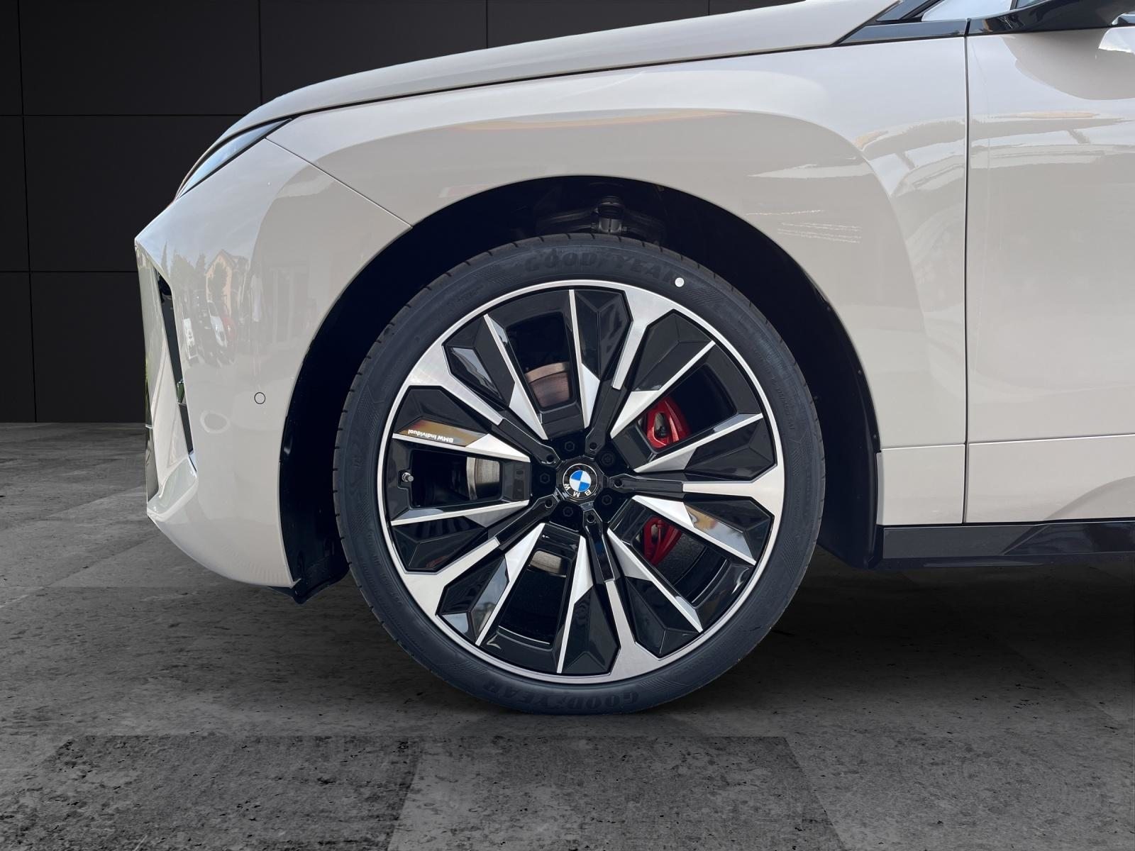 BMW iX xDrive60, Elektro, Neuwagen, Automatik - 5