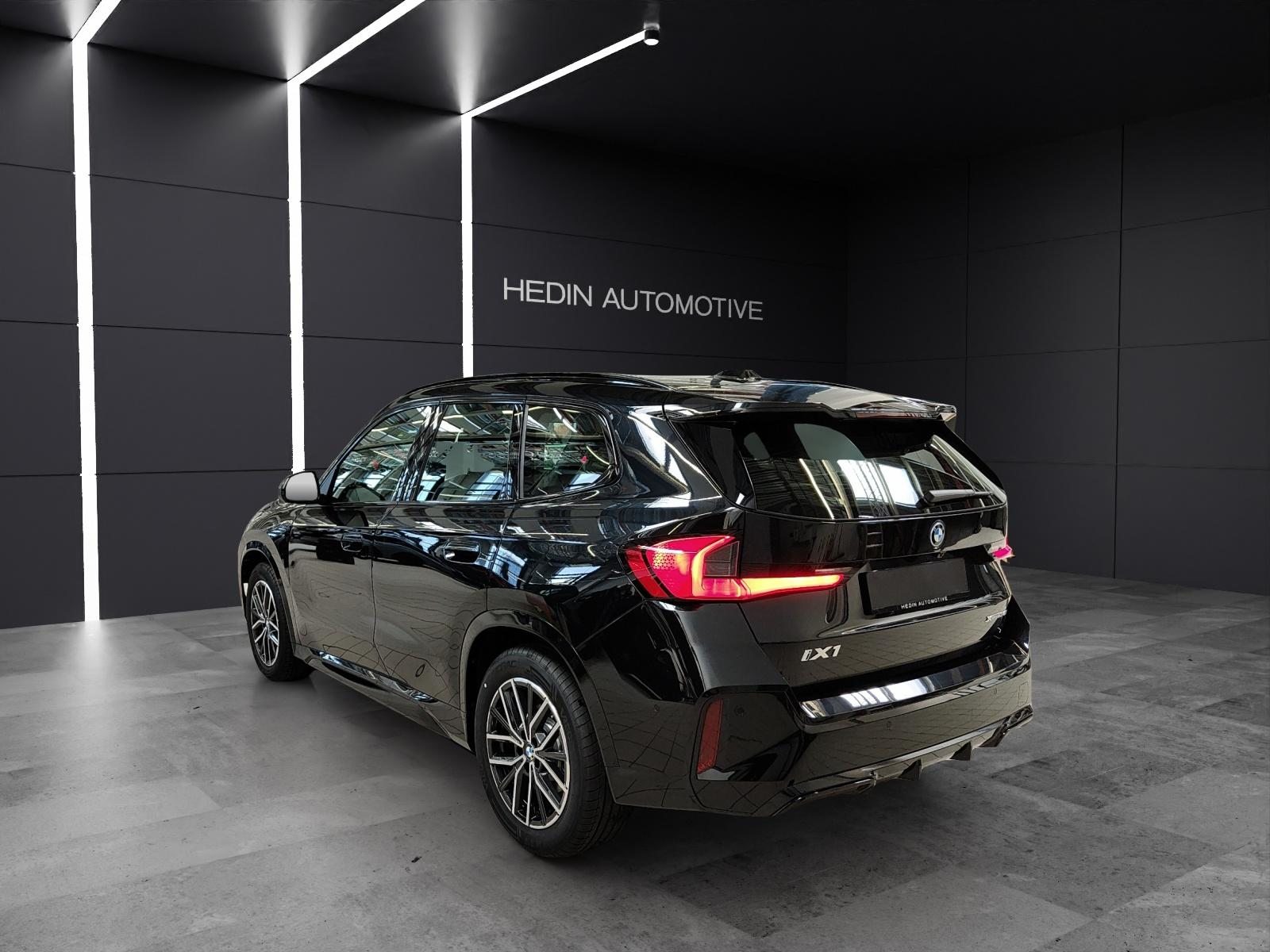 BMW iX 30 xDrive, Electric, New car, Automatic - 4