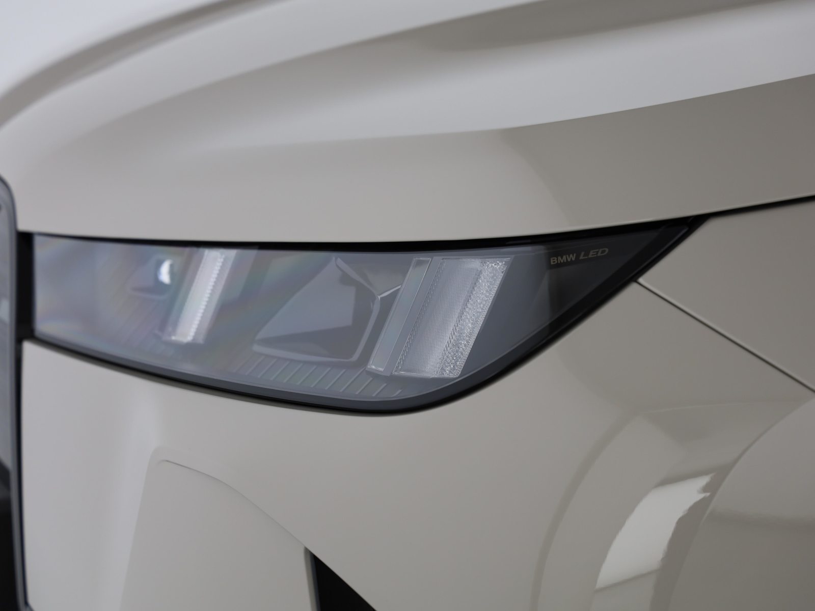 BMW iX M70, Elektro, Neuwagen, Automatik - 6