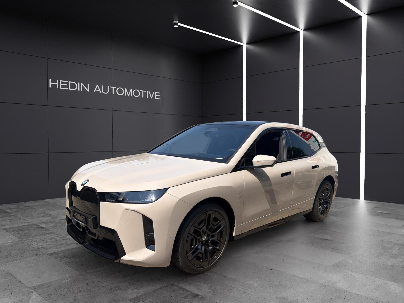 BMW iX xDrive60