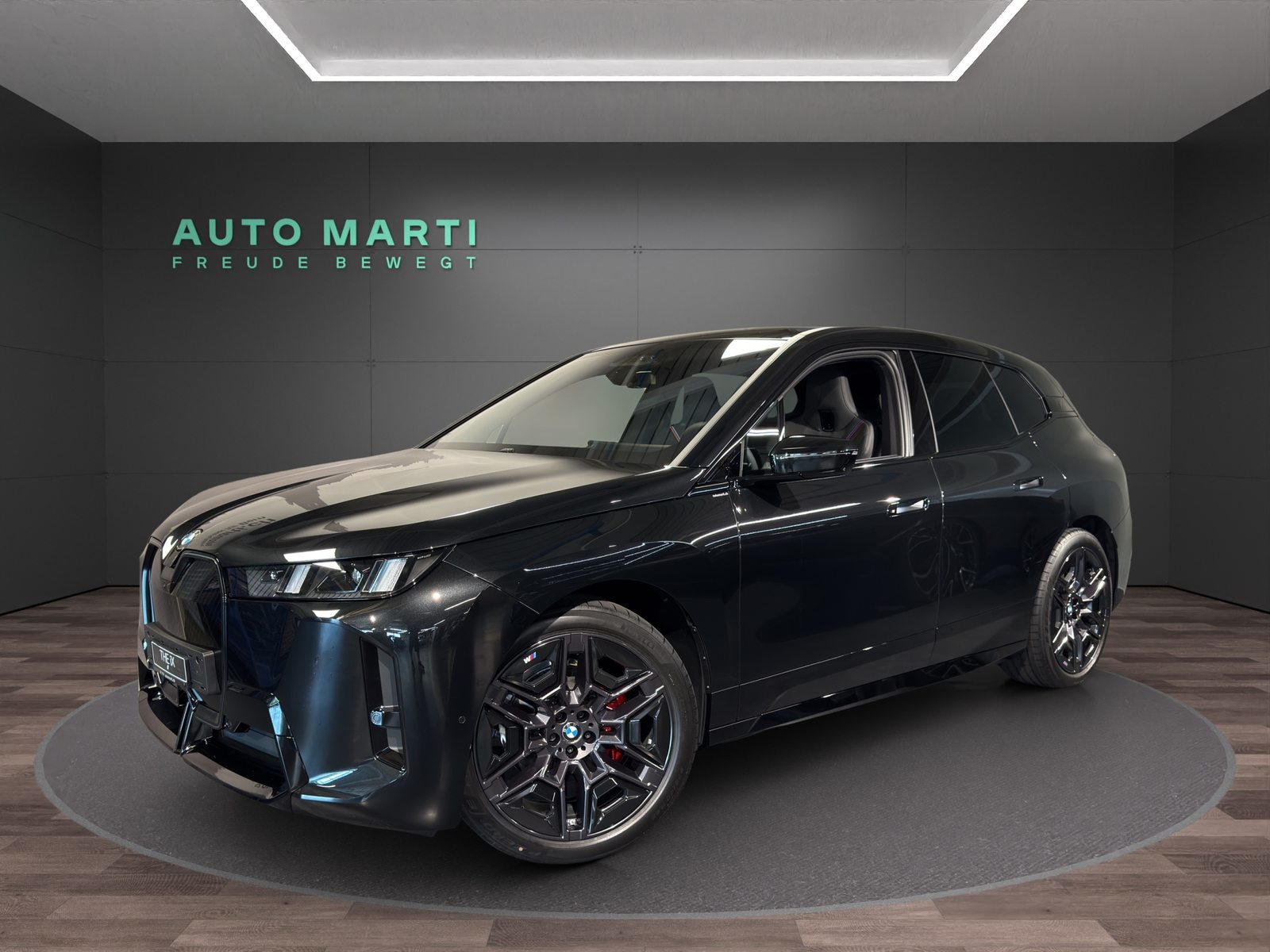 BMW iX xDrive60