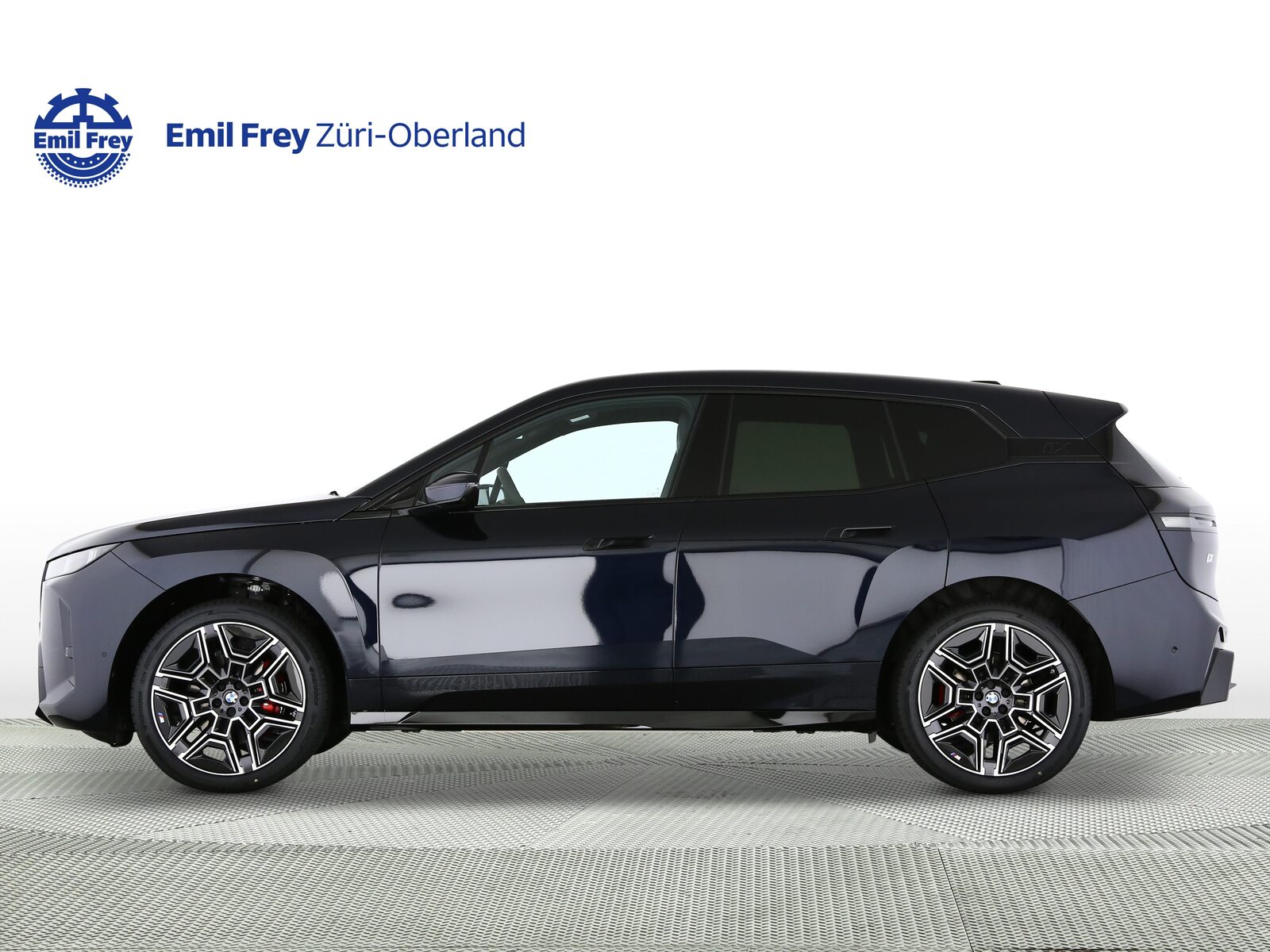 BMW iX xDrive60, Elektro, Neuwagen, Automatik - 2