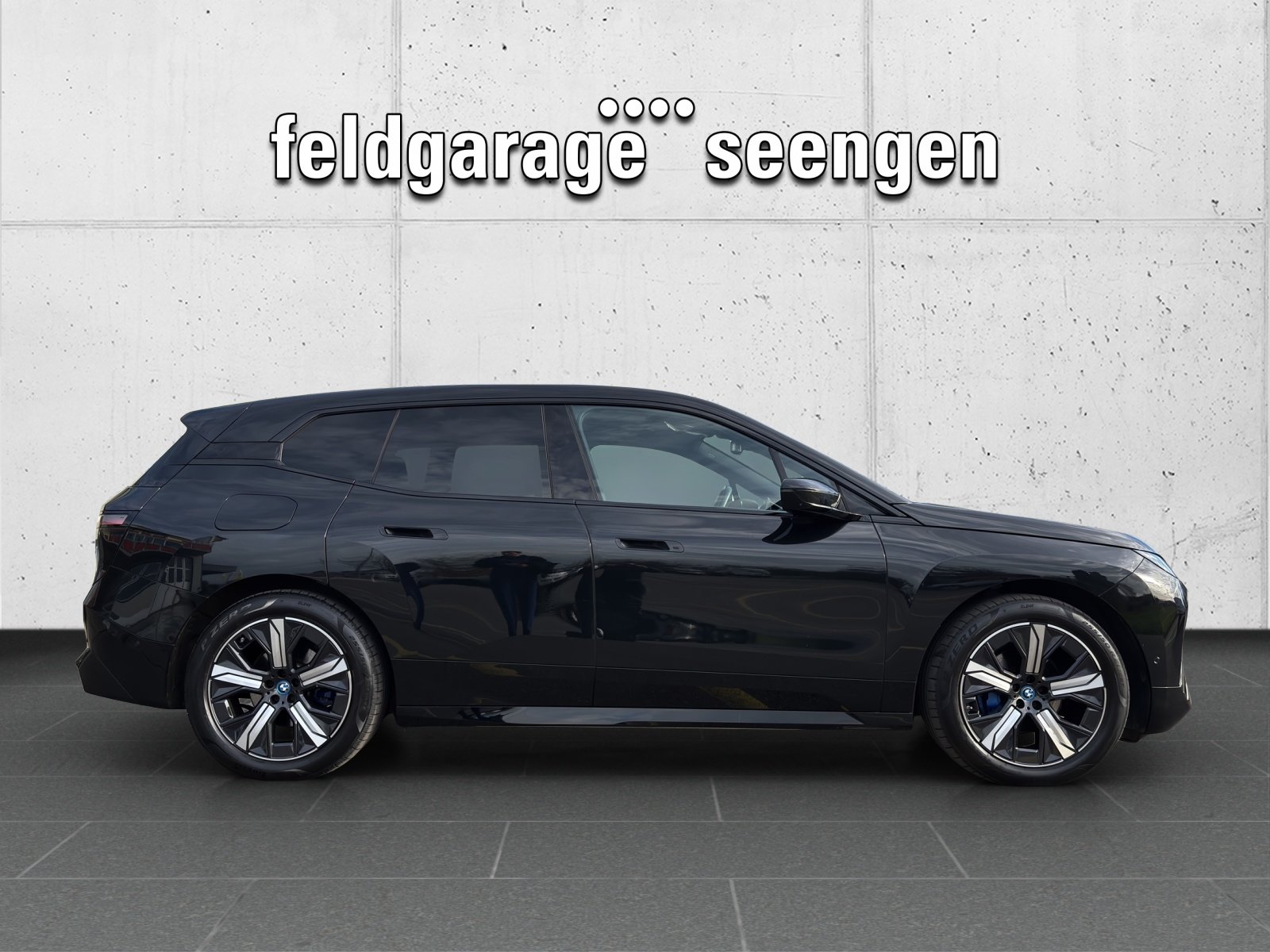 BMW iX 50 mit AHK, Integral-Aktivlenkung & Winterkompletträder, Électrique, Occasion / Utilisé, Automatique - 4