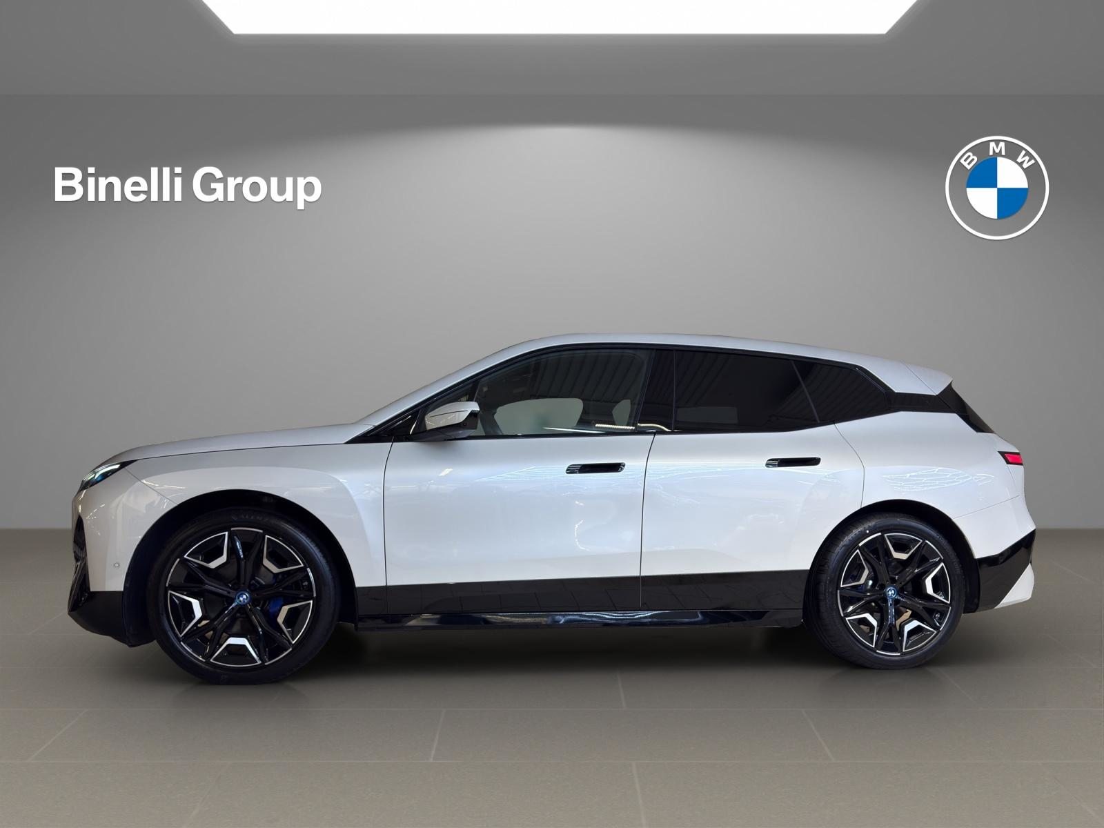 BMW iX xDrive40, Électrique, Occasion / Utilisé, Automatique - 2