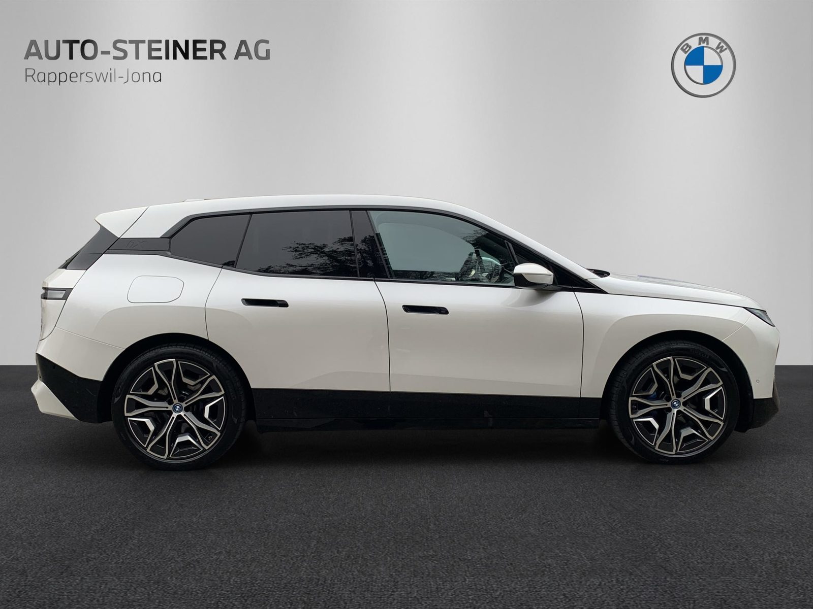 BMW iX xDrive50, Elektro, Occasion / Gebraucht, Automatik - 6