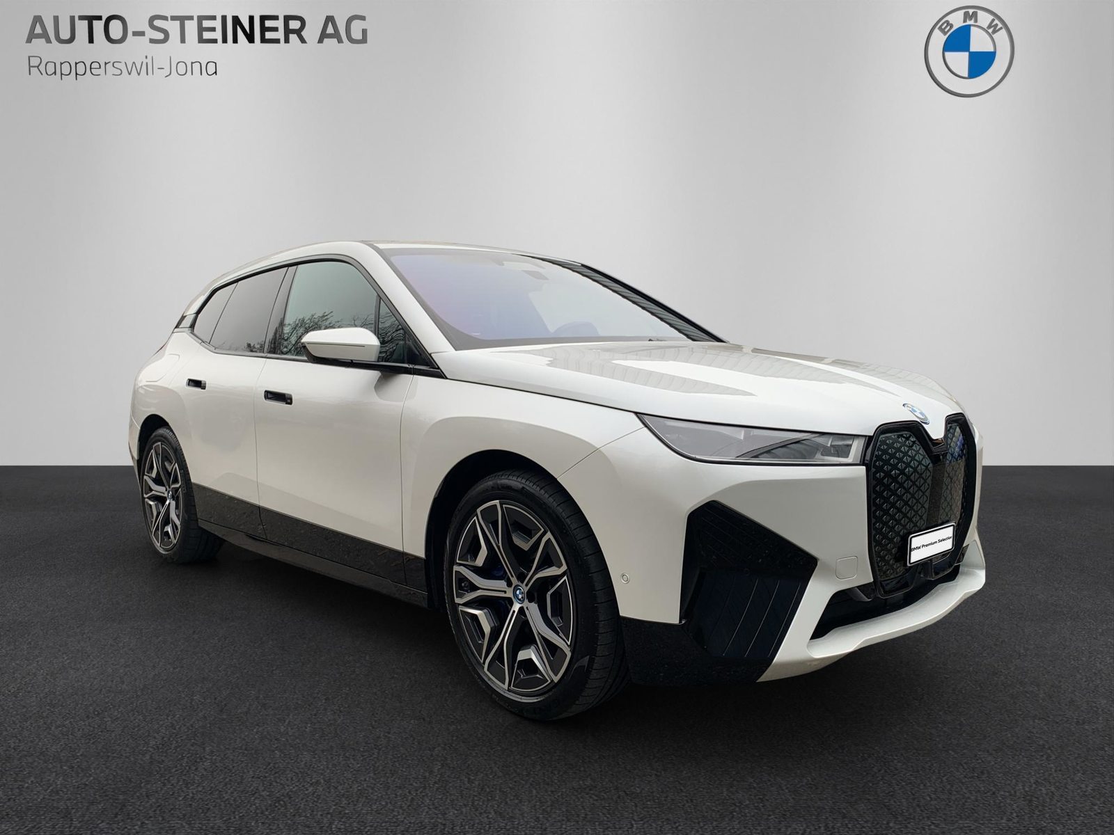 BMW iX xDrive50, Elektro, Occasion / Gebraucht, Automatik - 7