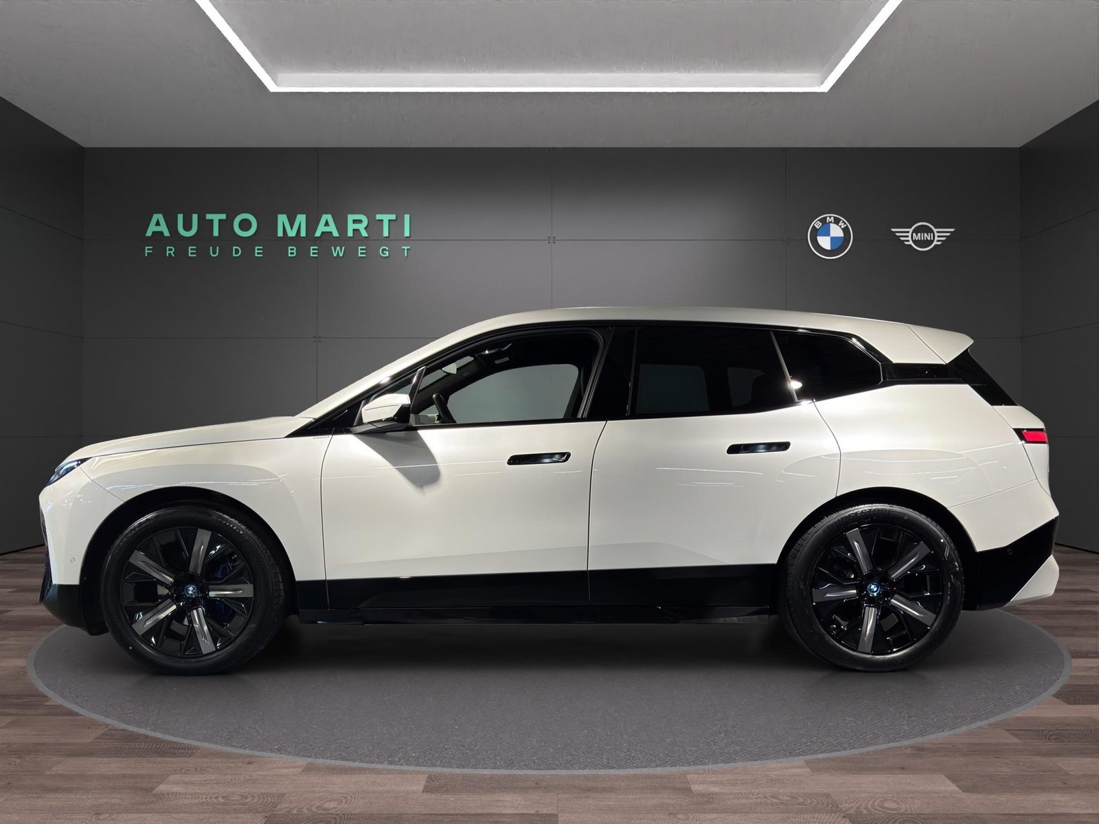 BMW iX xDrive50, Électrique, Occasion / Utilisé, Automatique - 3