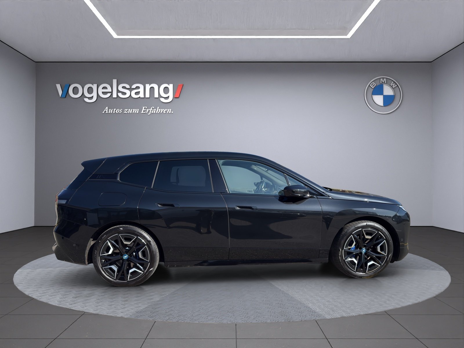 BMW iX 40 Launch Edition, Elektro, Occasion / Gebraucht, Automatik - 3